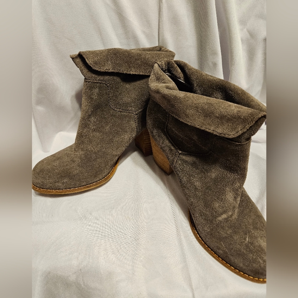 *RARE* SUEDE LEATHER SPLENDID BROWN ANKLE BOOTS SZ 10 - Picture 3 of 7
